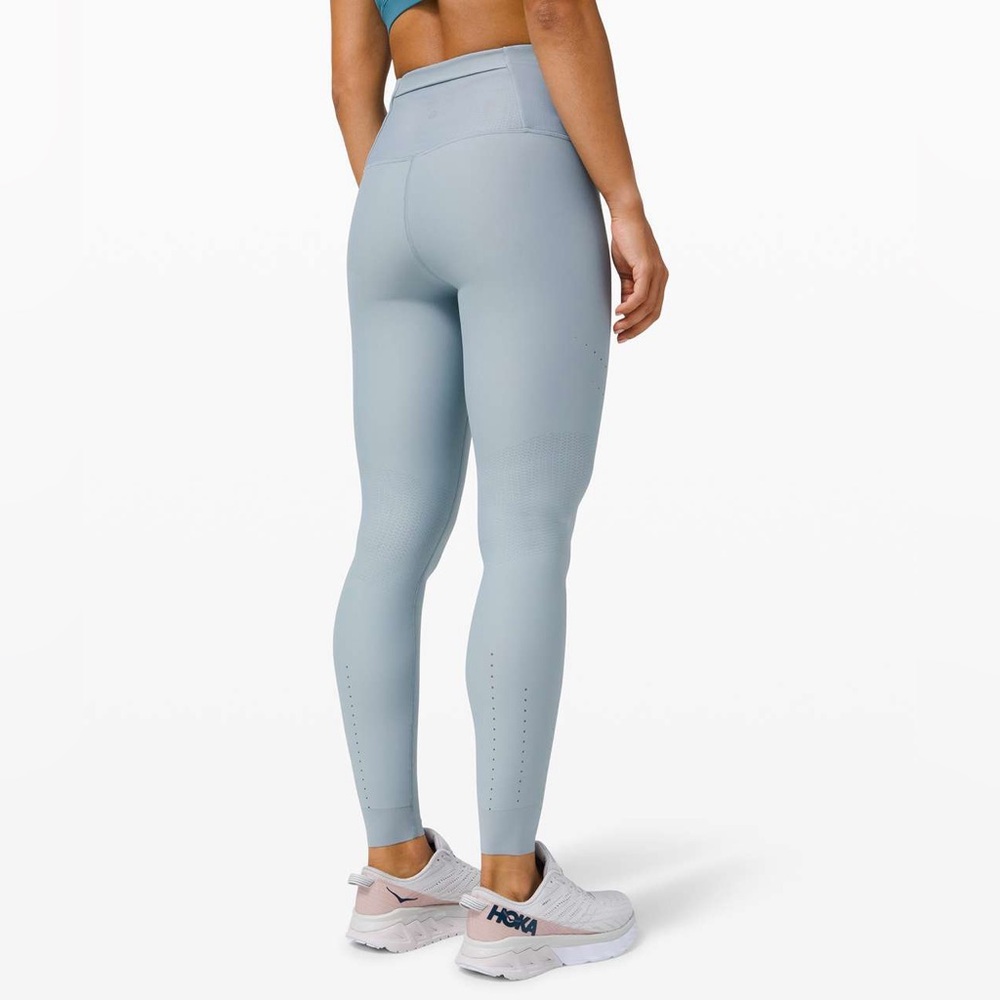Lululemon Zoned In Tight 27” Leggings with Envelope Pocket in Blue Cast ~ Size 4 - Picture 2 of 9